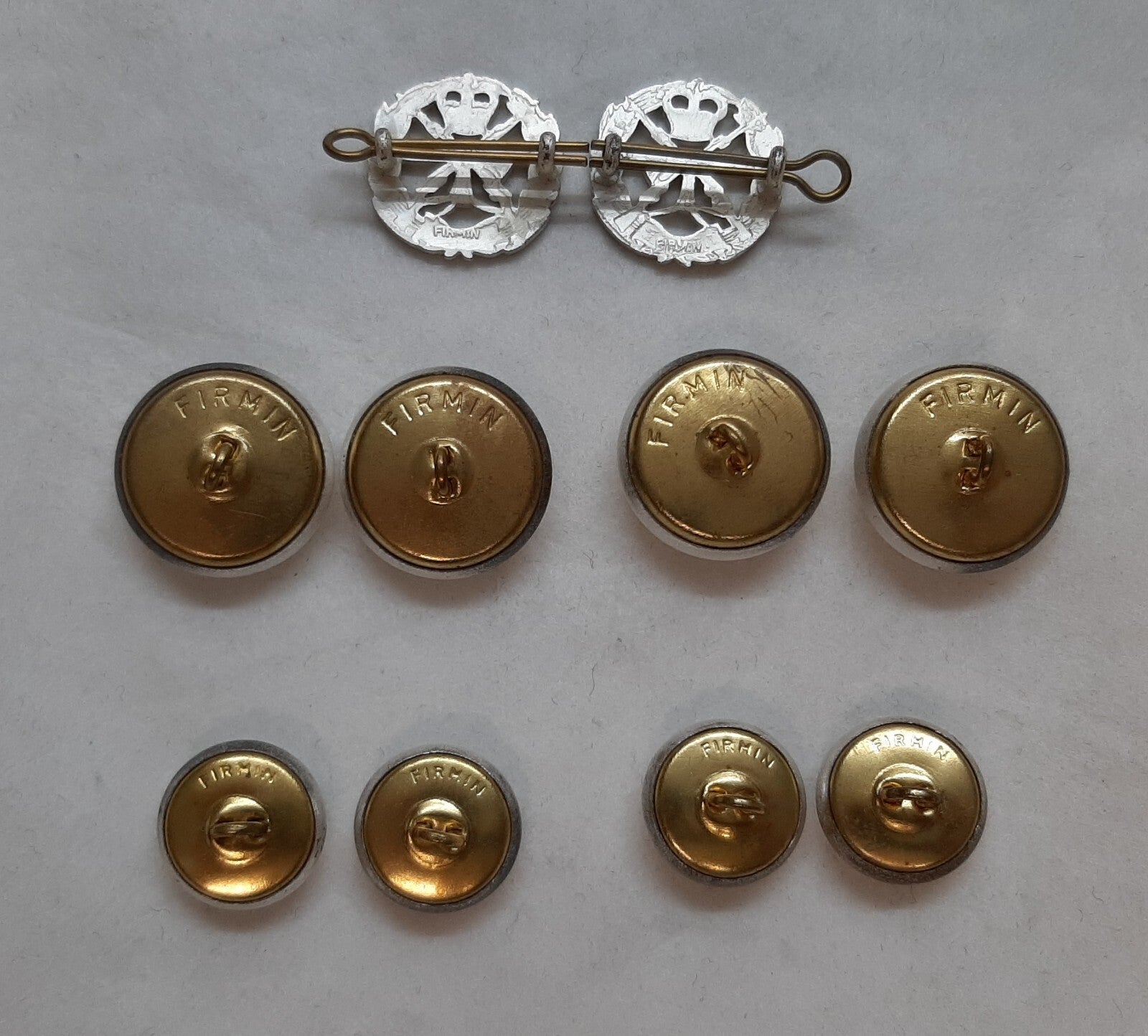 Small Arms School Dress Jacket Buttons and Collar Badges Full Set