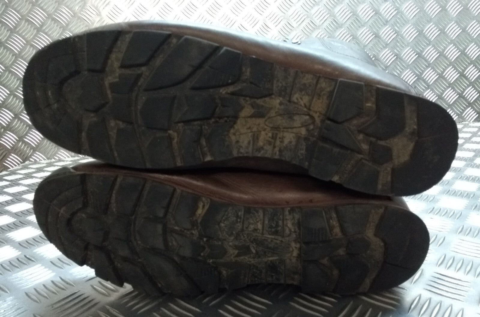 ITURRI Patrol Boots Army Tactical & Recognisance Lightweight UK 13M FAULTY