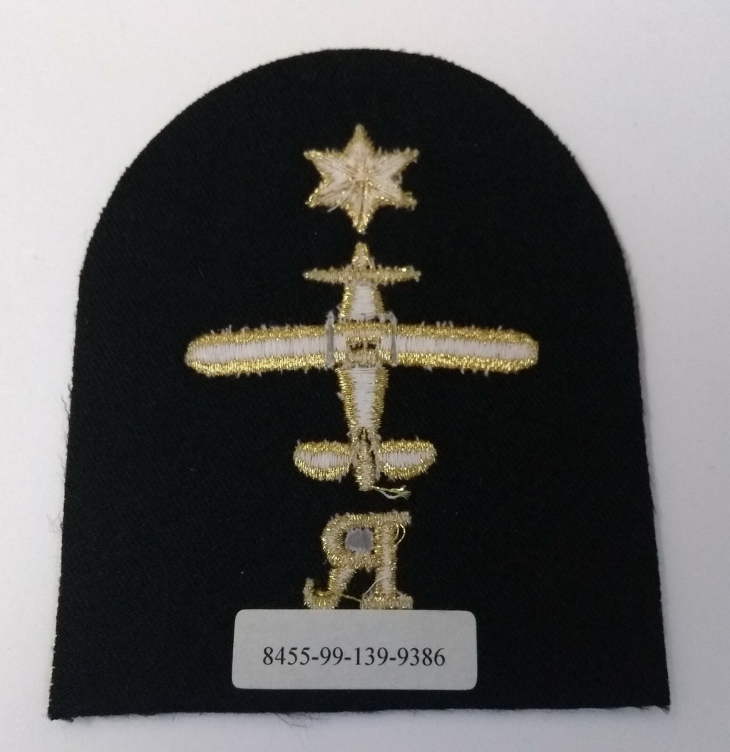 Genuine British Royal Navy Able Rate Air Engineer (R) Qualification Badge