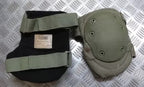Knee Pads British Combat by Blackhawk USA Gen1 Battle Used