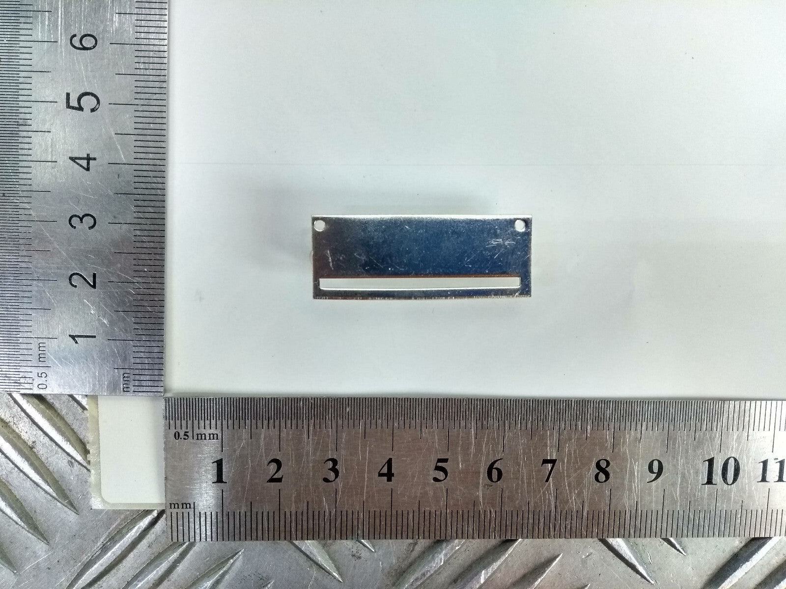 Full Size Pin on Medal Ribbon Mounting Bar 1 space 38mm Wide