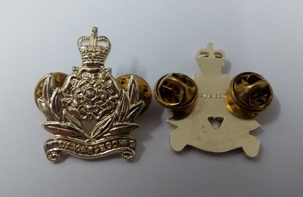 Intelligence Corps Collar Dogs Snap Pin New T1
