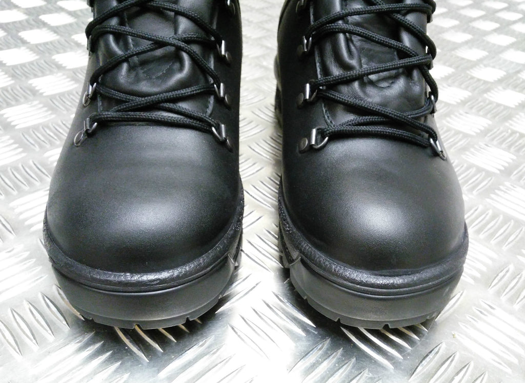 Genuine British Goretex Cold Wet Weather Assault Black Leather Boots