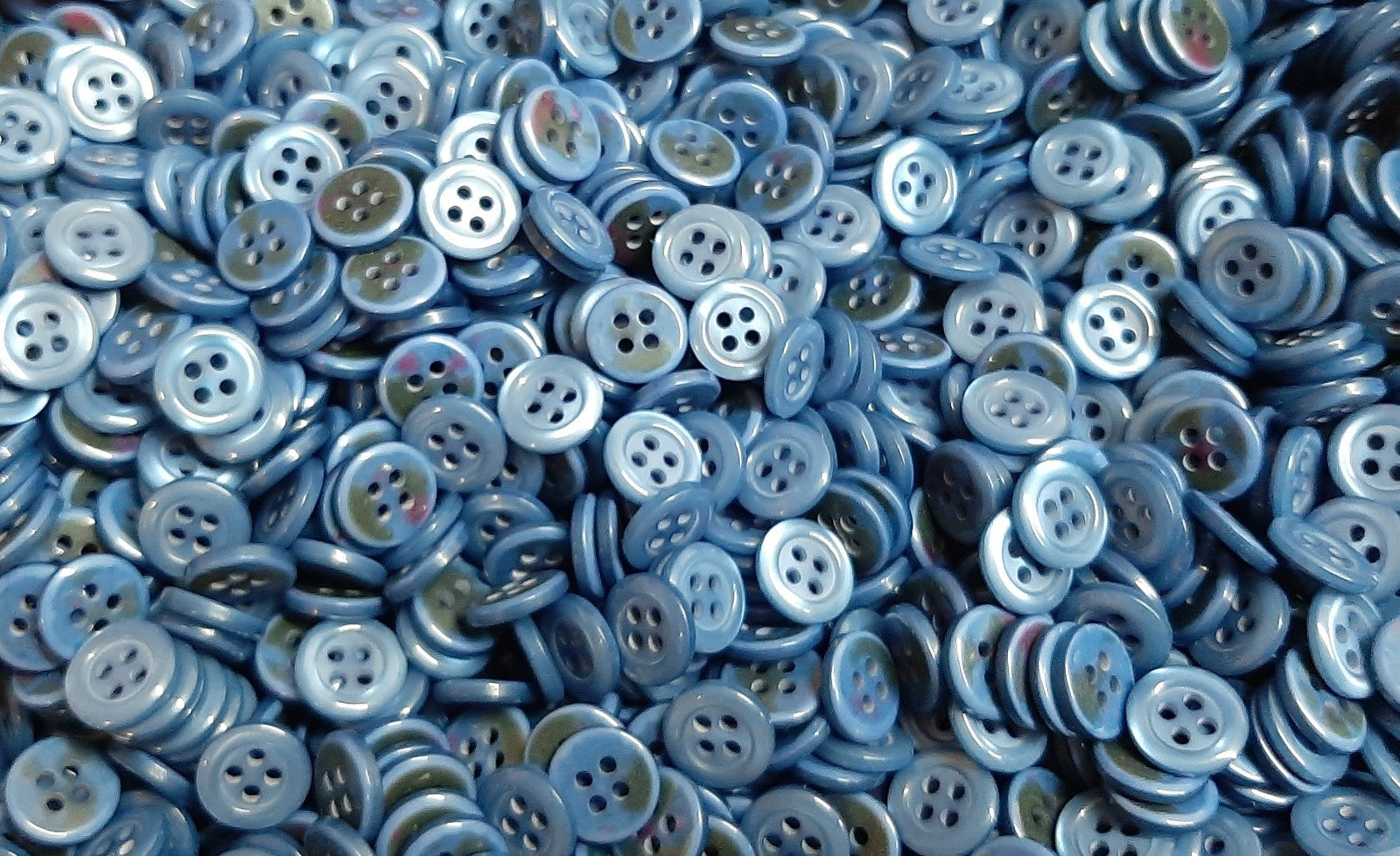 100 Vintage Buttons 4 Hole Shirt / Shank Anchors Pearlesque Mid Blue 11.3mm NOS
