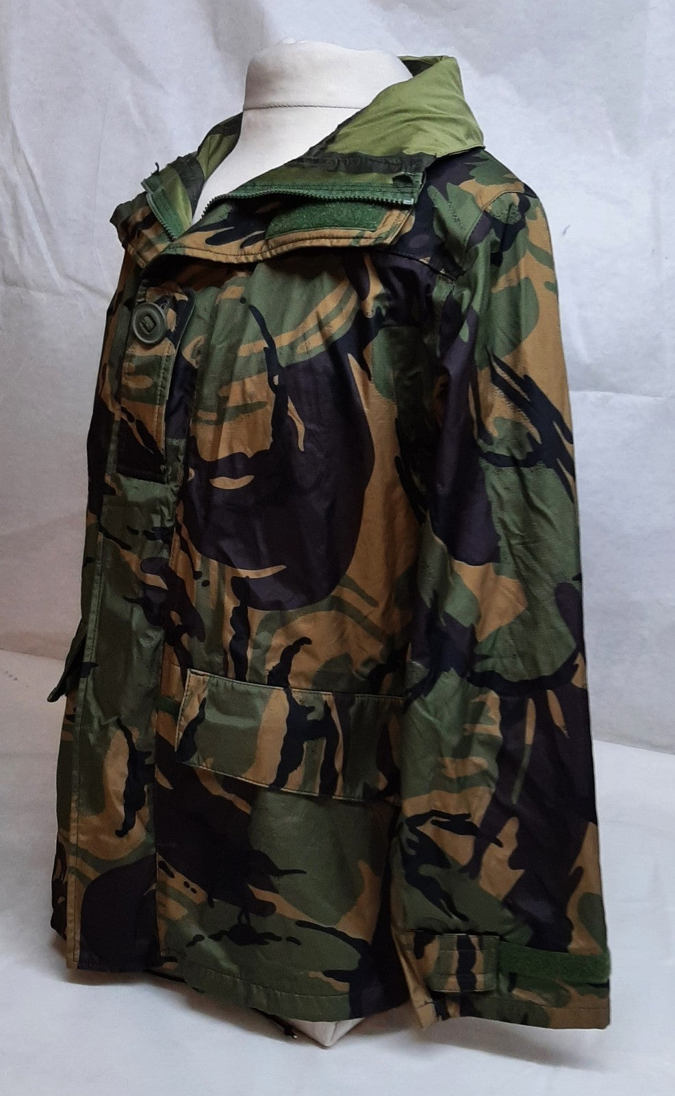 Camouflage Foul Weather Jacket British DPM Soldier 95 Camo Pattern