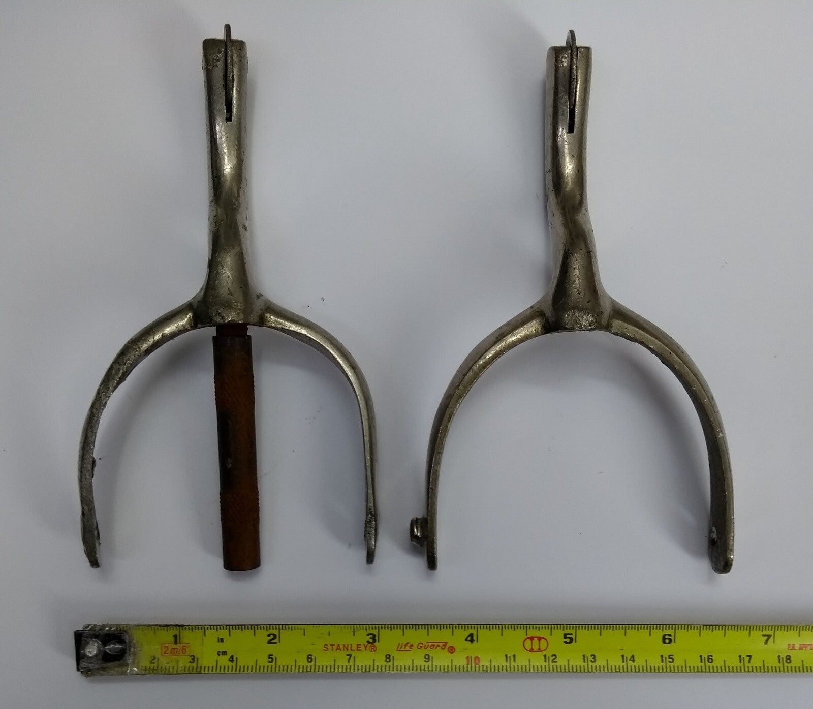 British Spurs Officers Issue & Mess Dress Chrome Swan Neck Incomplete