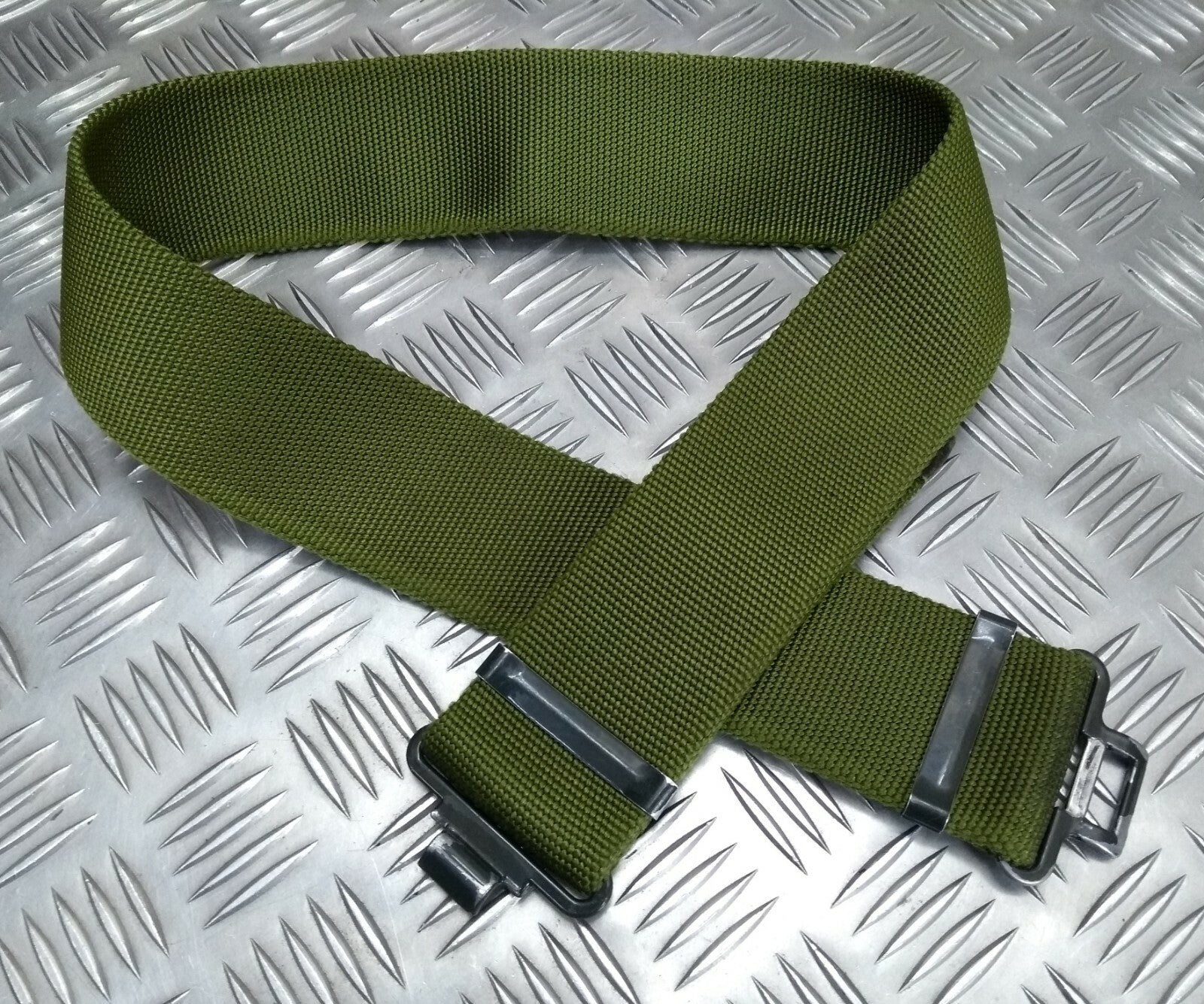 Webbing Belt British Army Green Old Pattern Load Carrying Nylon Belting Max 40"