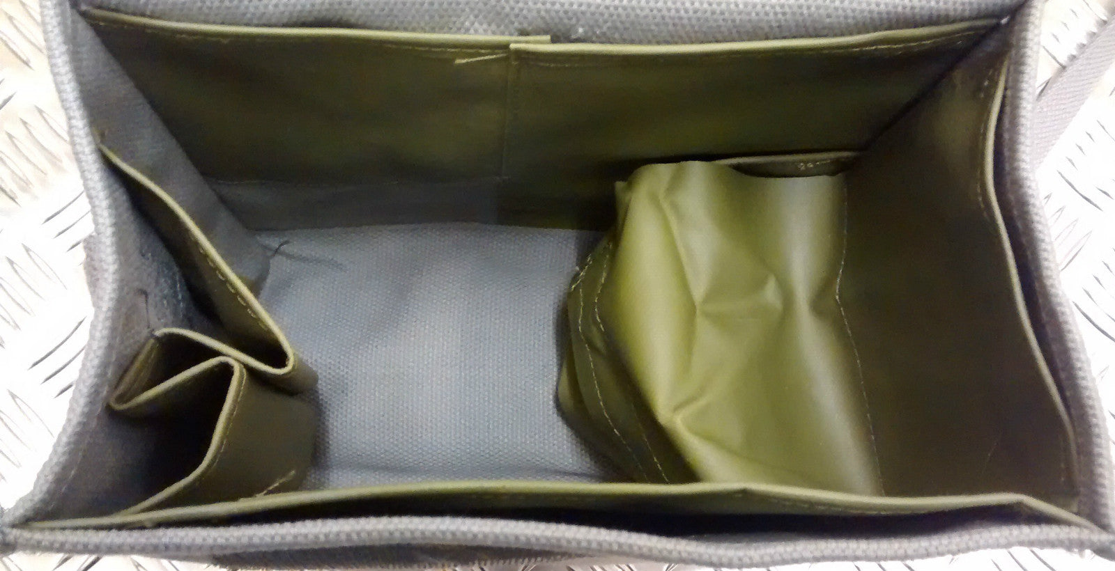 Genuine Danish (CD) Army Vintage Gas Bag. Side / Shoulder / Haversack - NEW