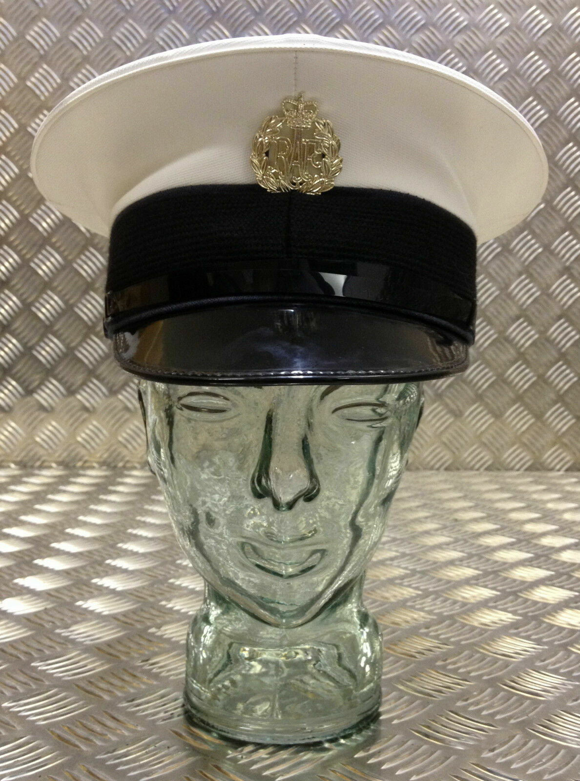 White Dress Hat NCO / SNCO Air Force 64cms - NEW