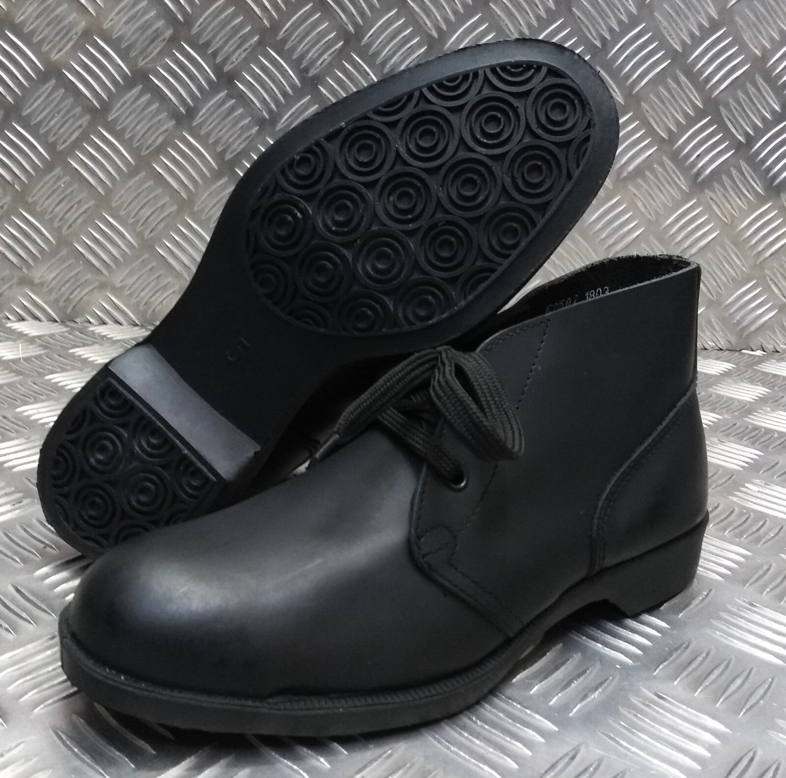 Ankle Boots Safety British Issue 3 Eyelet Chukka Style GBB G B Britton