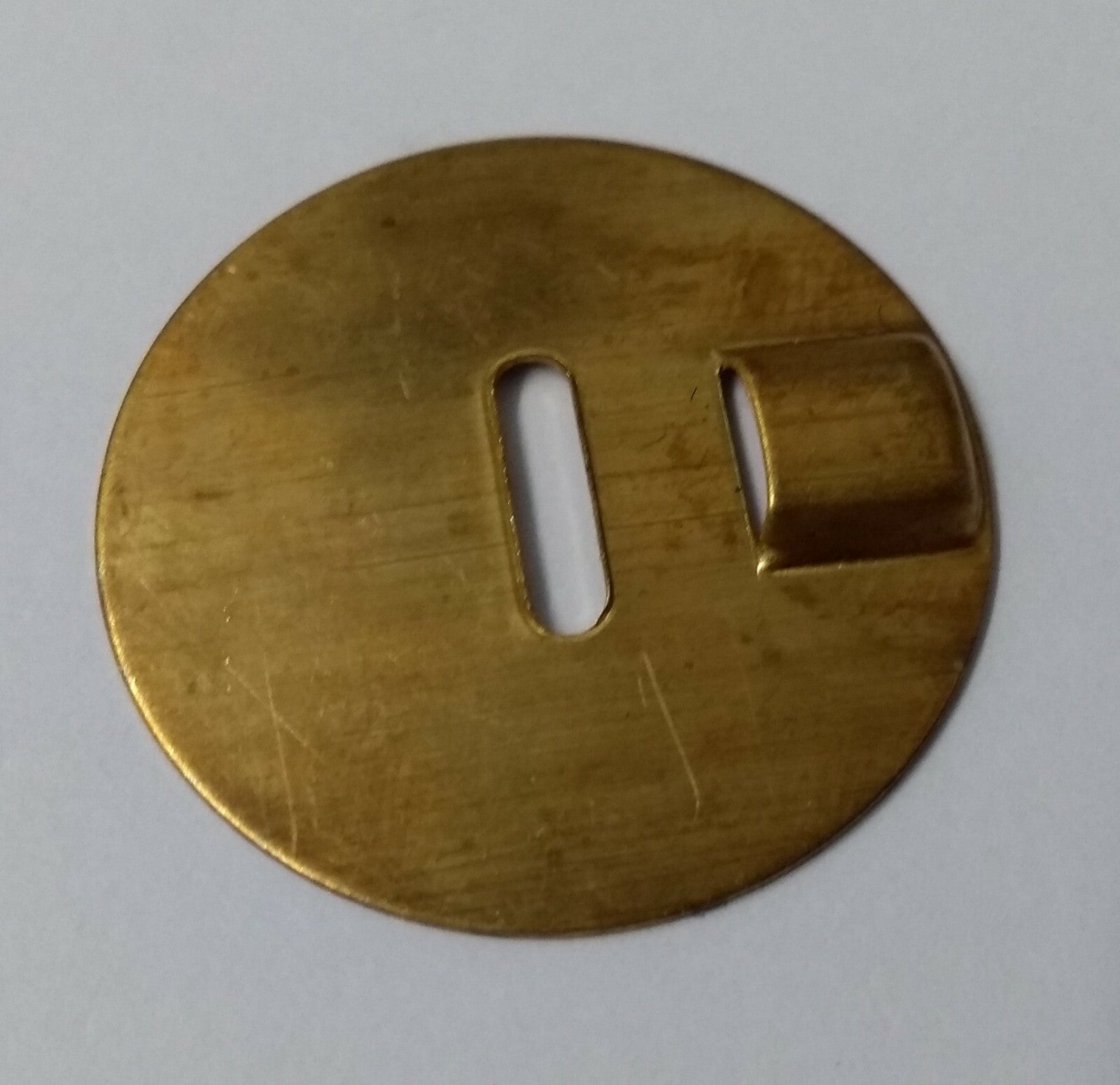Vintage Round Brass Type Button Backing Plates 2 Pairs STD33