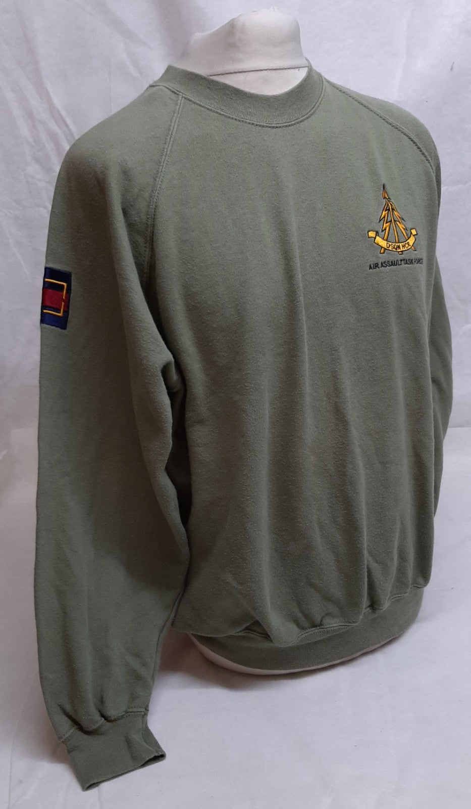 Air Assault Task Force DSQN HCR Insignia Green Sweat Top Size Large