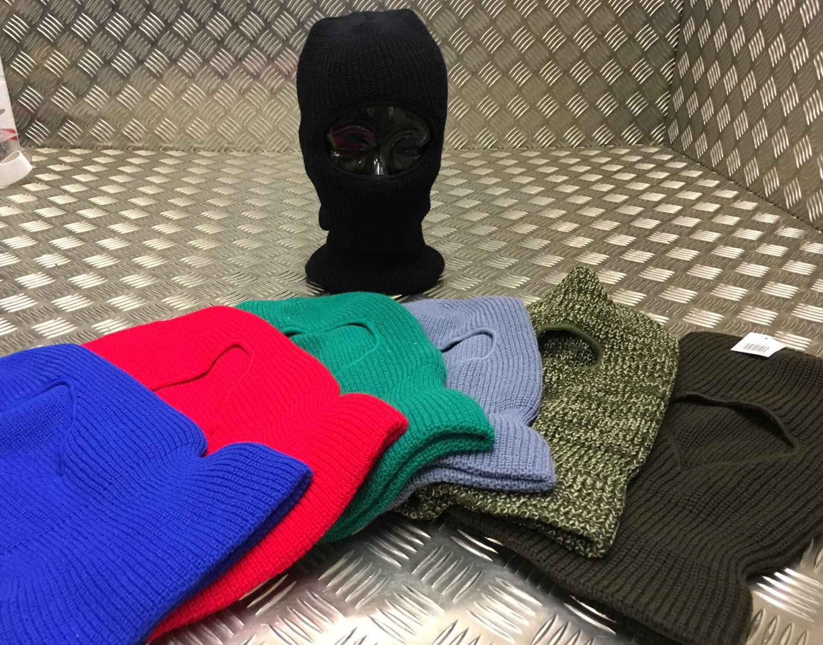Knitted 1 Hole Balaclava, Beanie Hat / Watch Cap / Ski Hat - All Colours - NEW