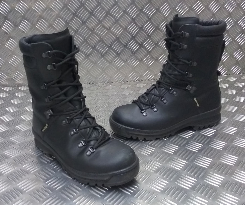 Genuine British Goretex Cold Wet Weather Assault Black Leather Boots
