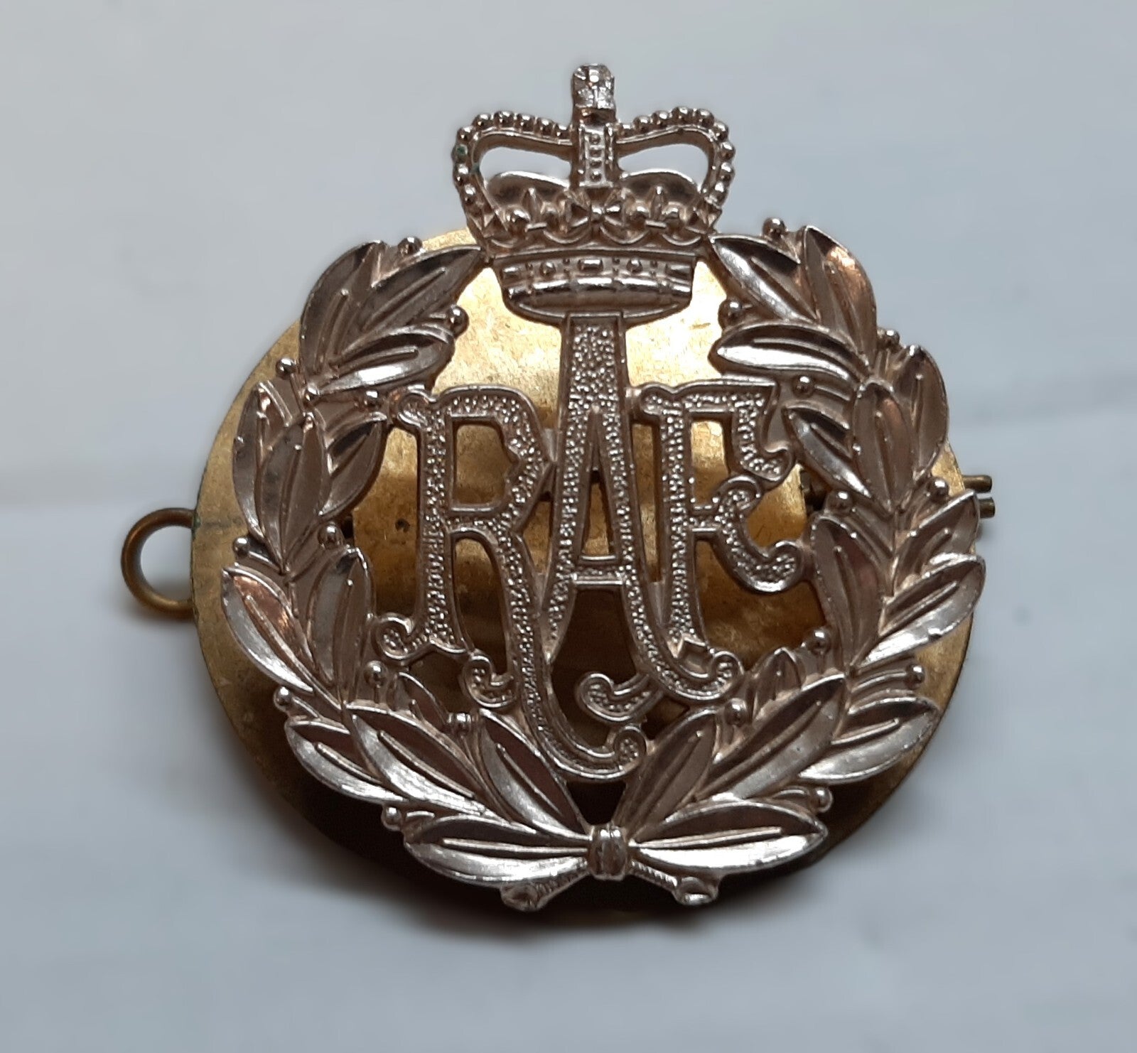 RAF Royal Air Force Badge Beret for Headwear with Queens Crown & Backing Plate Used