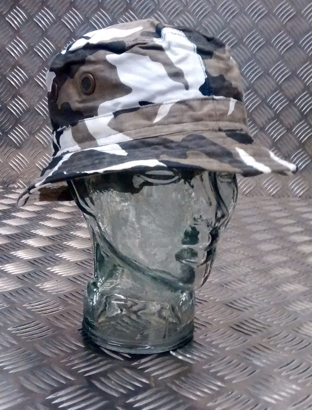 Military Style Special Forces Boonie Hat / Bush Hat Short Brim Urban Camo NEW
