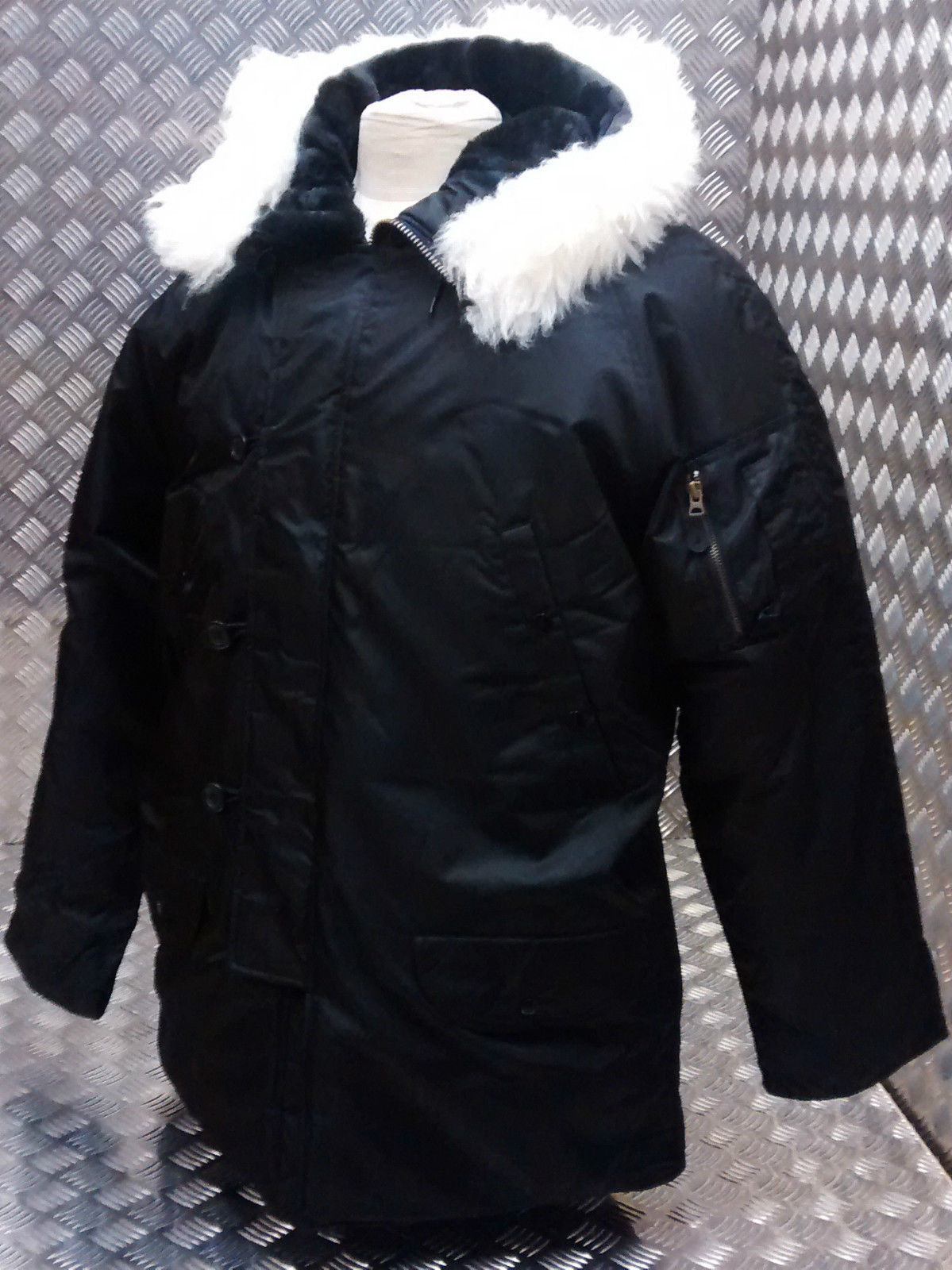US N3B Military Style ECW Snorkel Parka Black NEW