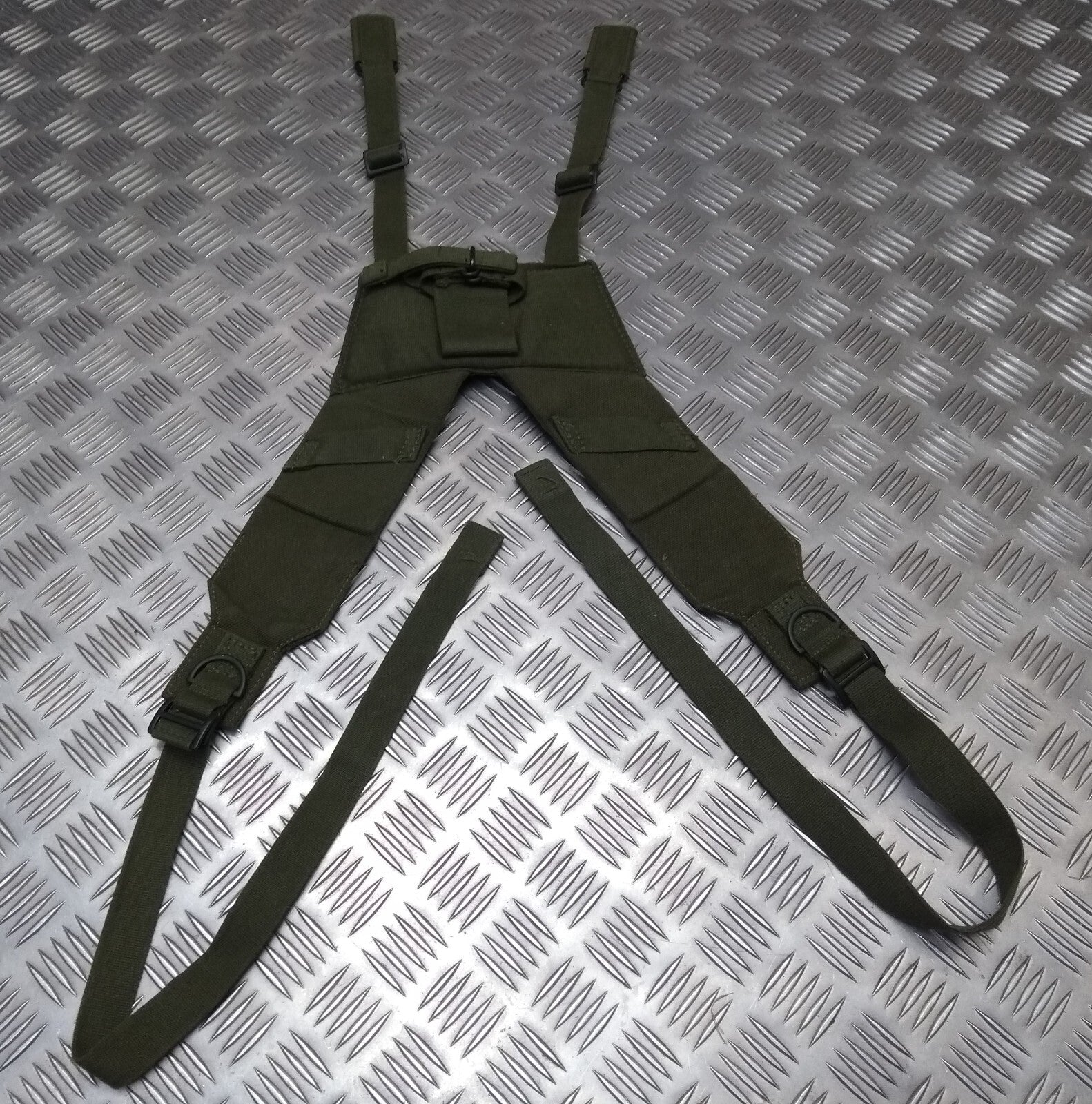 Webbing Yoke British Army Issue Falklands War Type 58 Pattern Shoulder Harness