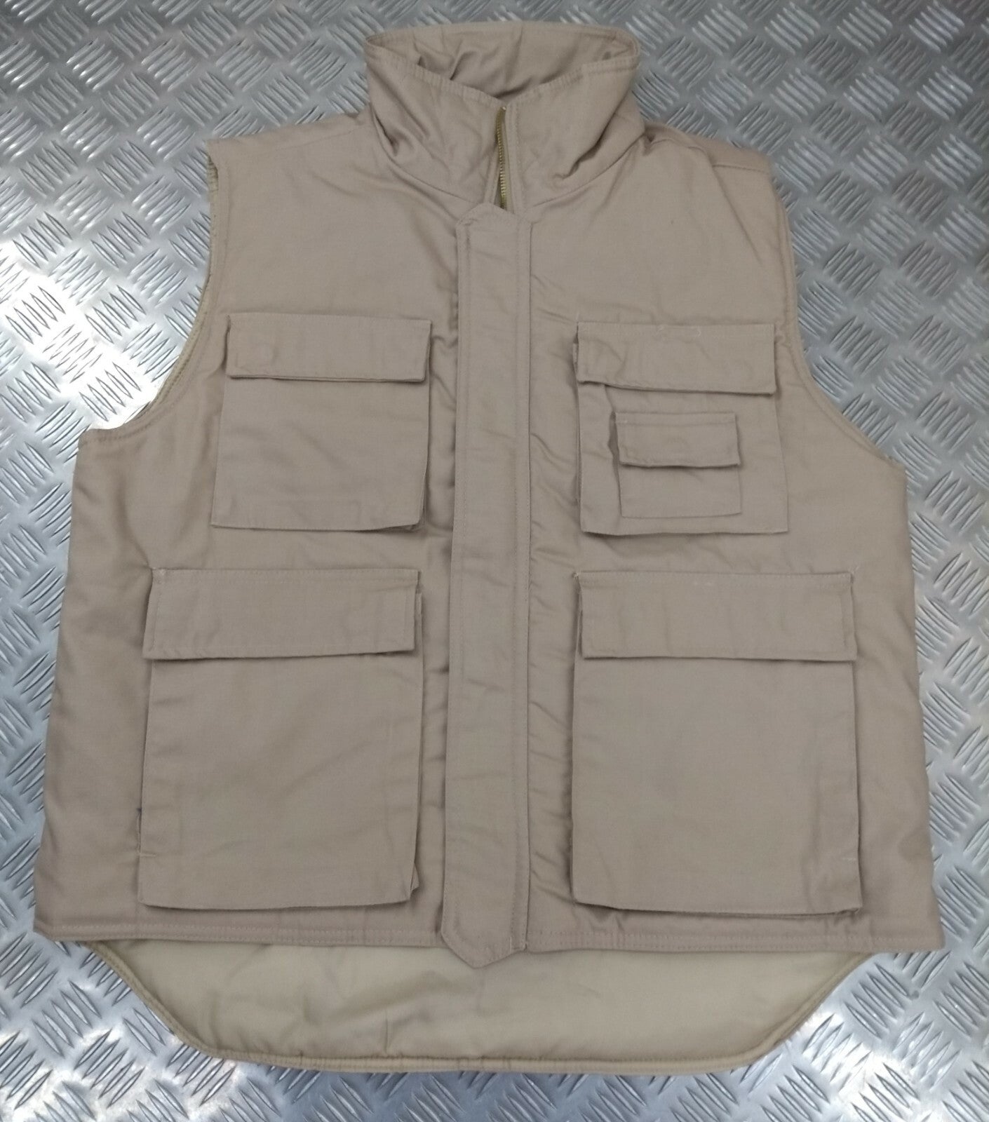 Hunters Action Vest Desert Sand/Beige Tactical Fishing Body Warmer
