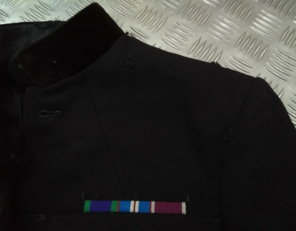 British Army No1 Dress Jacket Heavy Cavalry & Cambrai Band No Buttons With Defects