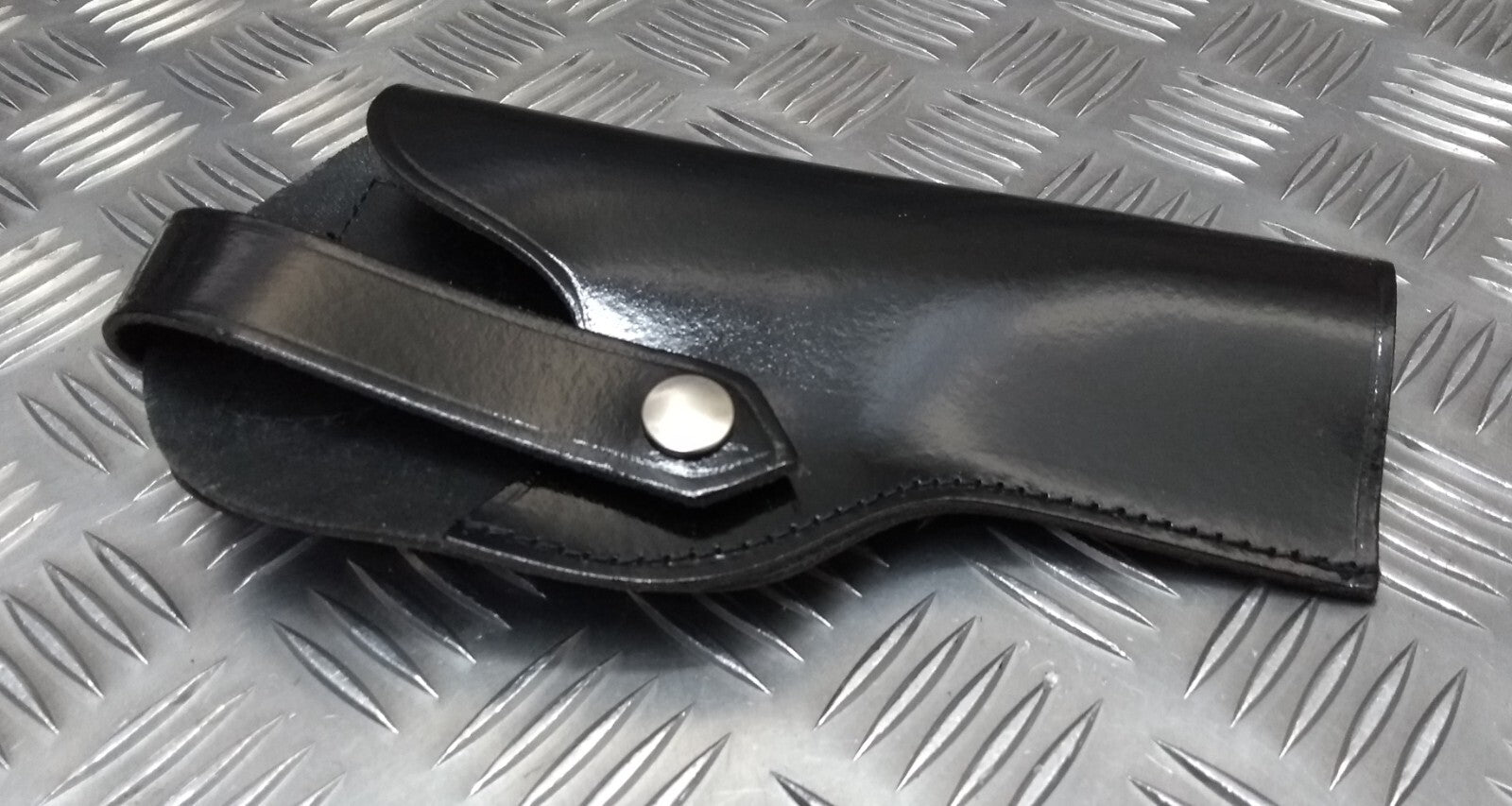 Sam Browne Patent Hi Sheen Black Leather With Chrome Fixings Includes 9mm Pouch