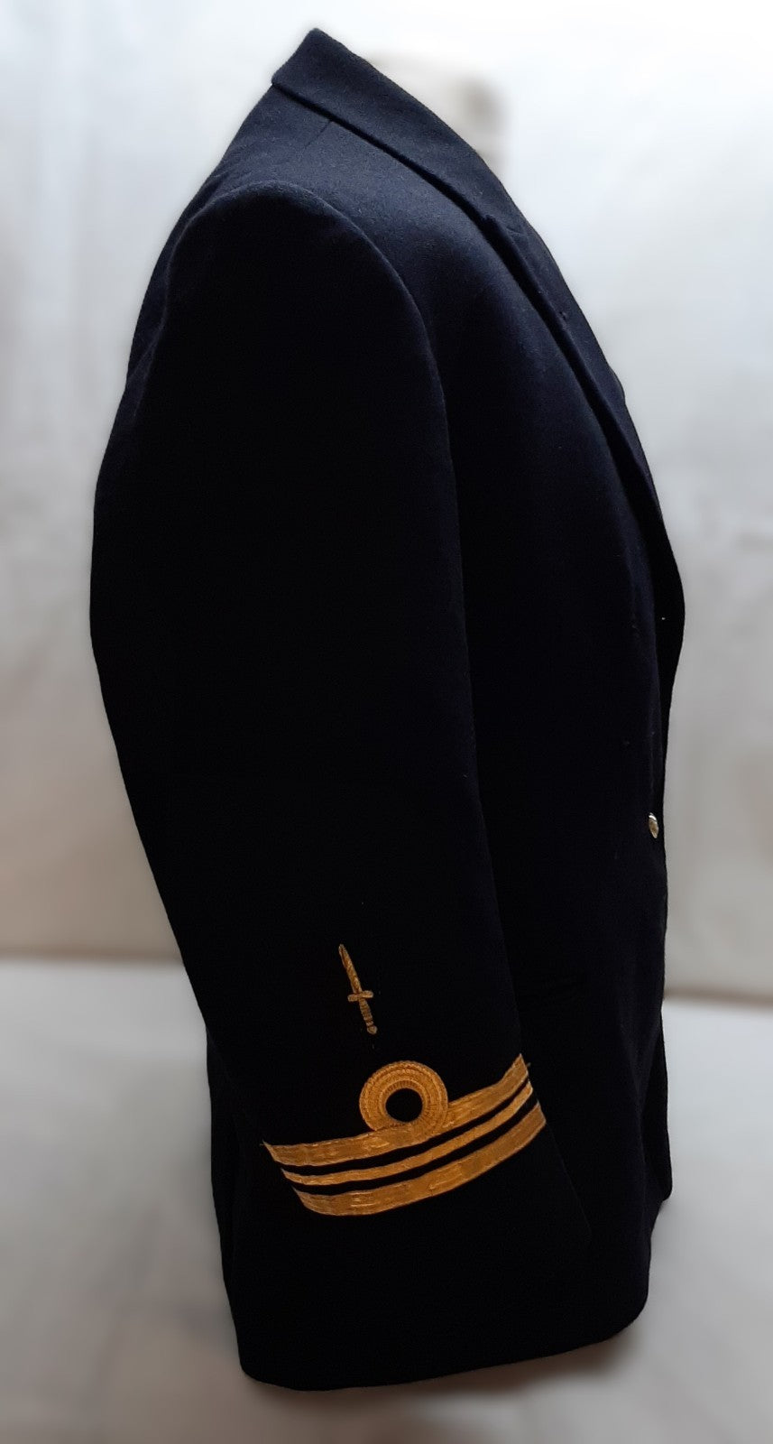 Royal Navy RN No1B Jacket Barathea British Naval Dress OFCs Lt Cdr 108cm Regular