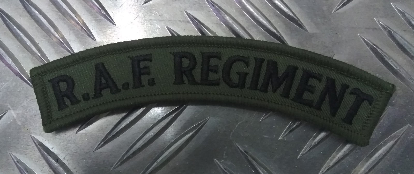 Genuine Vintage British Royal Air Force "R.A.F REGIMENT" Shoulder Patch