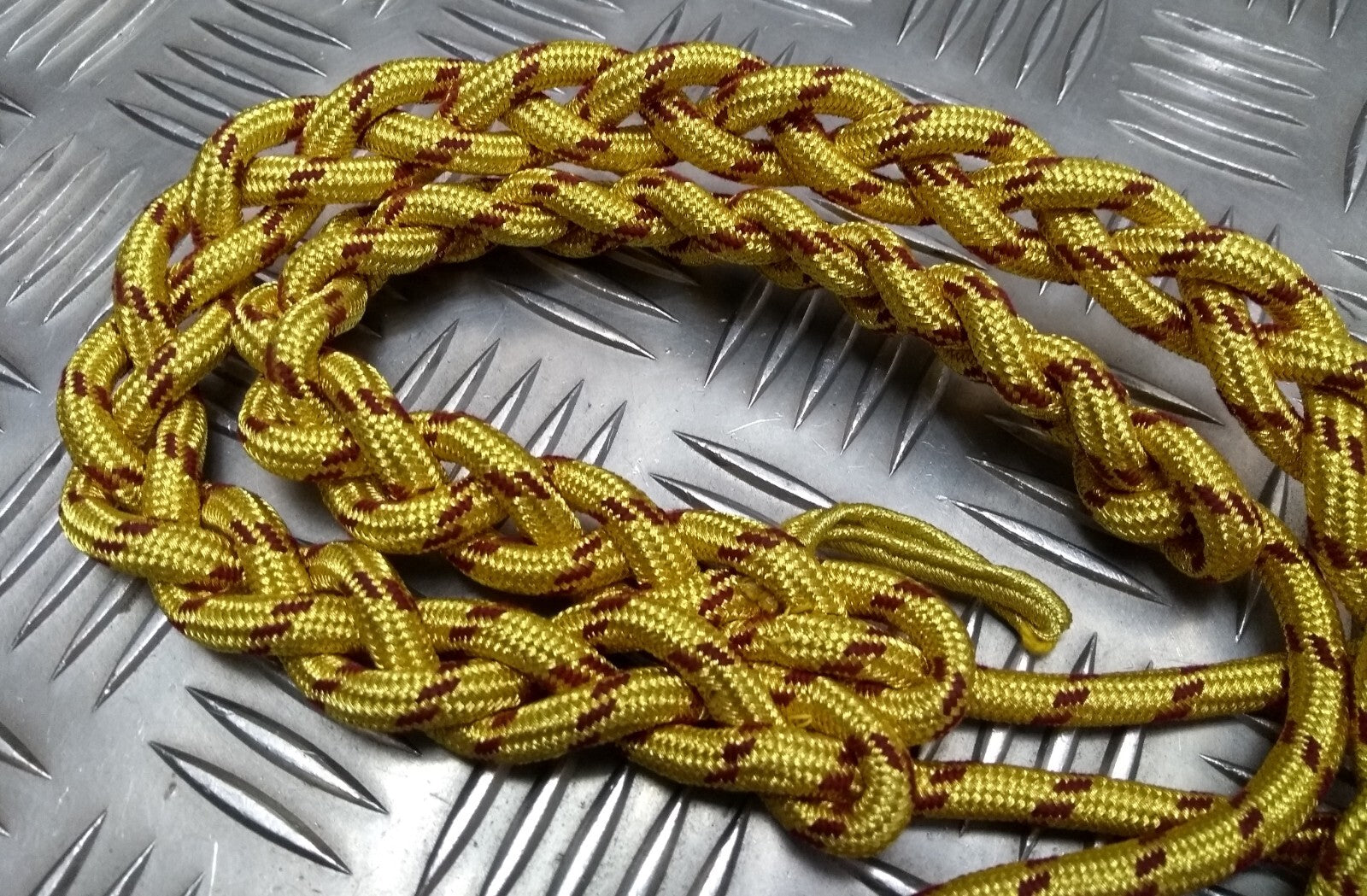 OMAN Half Aiguillette Ceremonial & Parade Officer Lanyard Metallic Gold Tip Ends