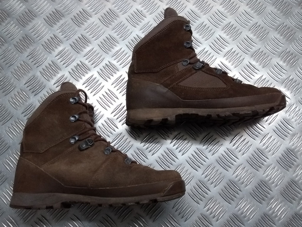 Haix Combat Boots Army High Liability B Suede Desert Footwear Full Spec 9W