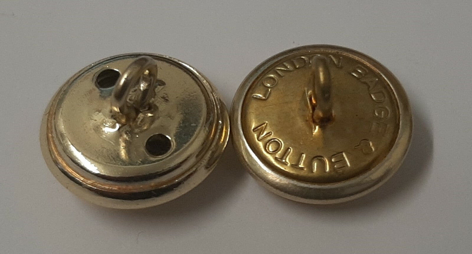 Genuine British Issue Royal Crown And Border Buttons 2 Pairs ASBT294