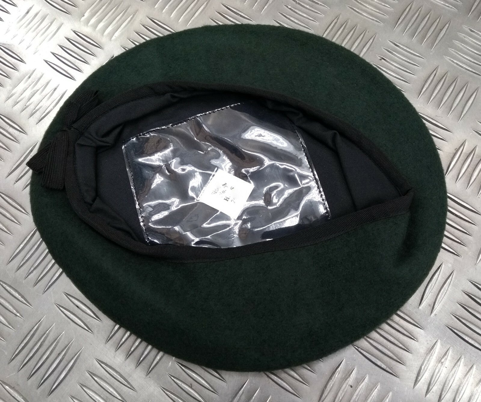 Beret Irish Green London H&S Size 56cm NEW