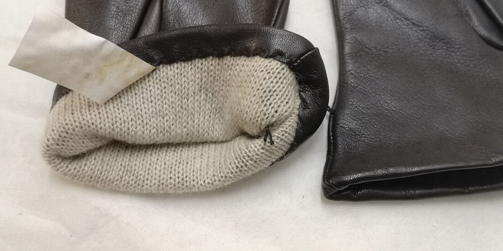 Black 3 Dart Leather Lambnappa Gloves Cashmere Wool Acrylic Lining Size 6.5
