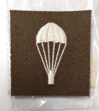 No2 Parachutists Course only Trained White on Khaki Arm Badge /  Patch