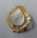 Genuine Bahrain Hi Sheen Metal Hat Badge X 2 GIM23 - NEW