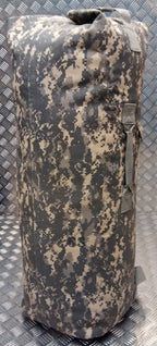 US Style Kitbag / Kit Bag / Shoulder Bag / Ruck Sack Digital Camo ACU- NEW