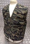 Fishing Hunters Photographers Multi Pocket Vest Tiger Camo - NEW