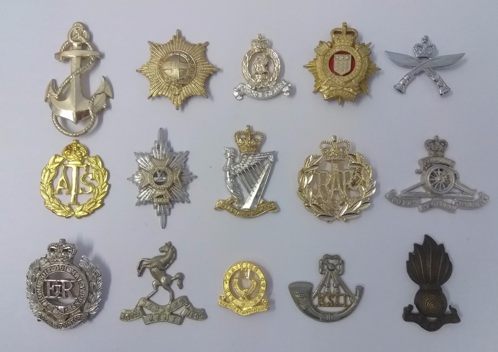 British / Other Metal Hat / Cap / Collar Badges Assorted Faulty