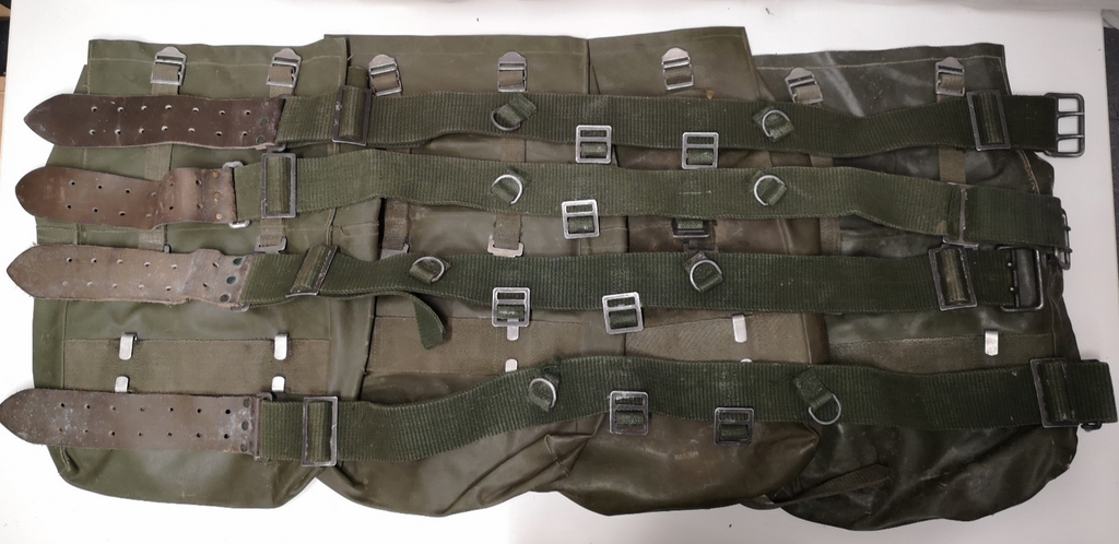 Vintage Army Issue Heavy-duty Vinyl Backpacks & Belts x4ea Heavy Wear & Defects