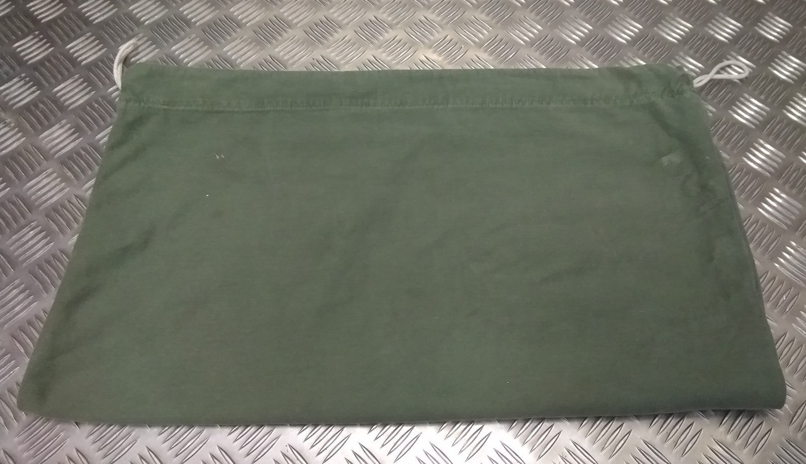 Genuine U.S All Service Cotton Laundry / Linen Bag- Green or Black
