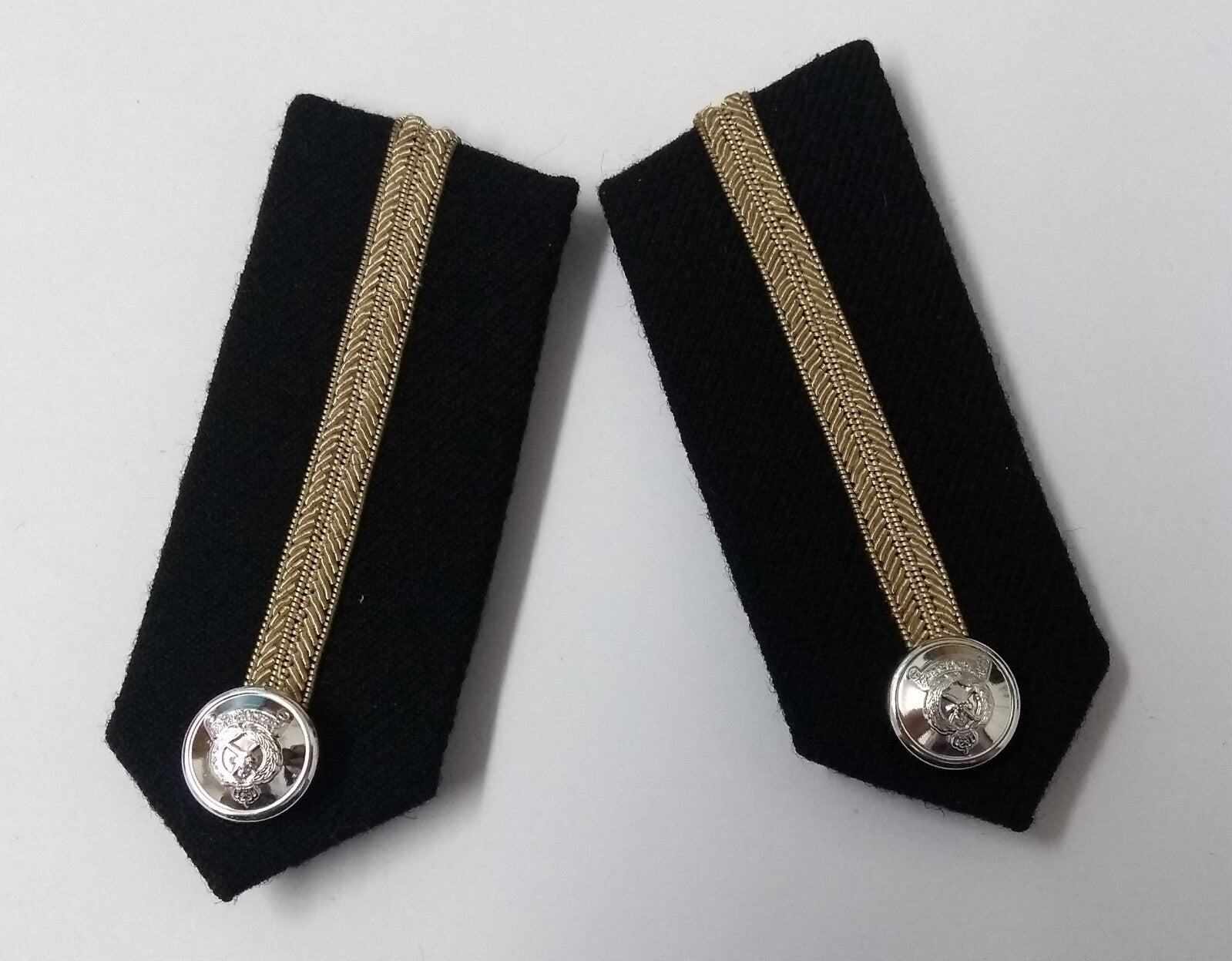 Oman Gorgets Collar Tabs With Silver Detail Chrome Officers Insignia Buttons