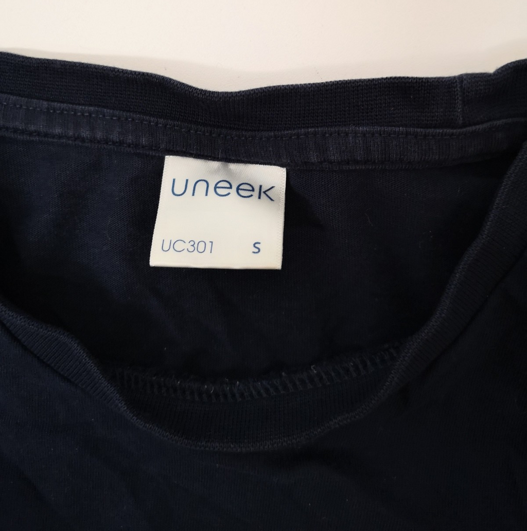 Short Sleeve Dark Blue T-shirt with COMUKMCMFOR LH INT Chest Insignia Size Small