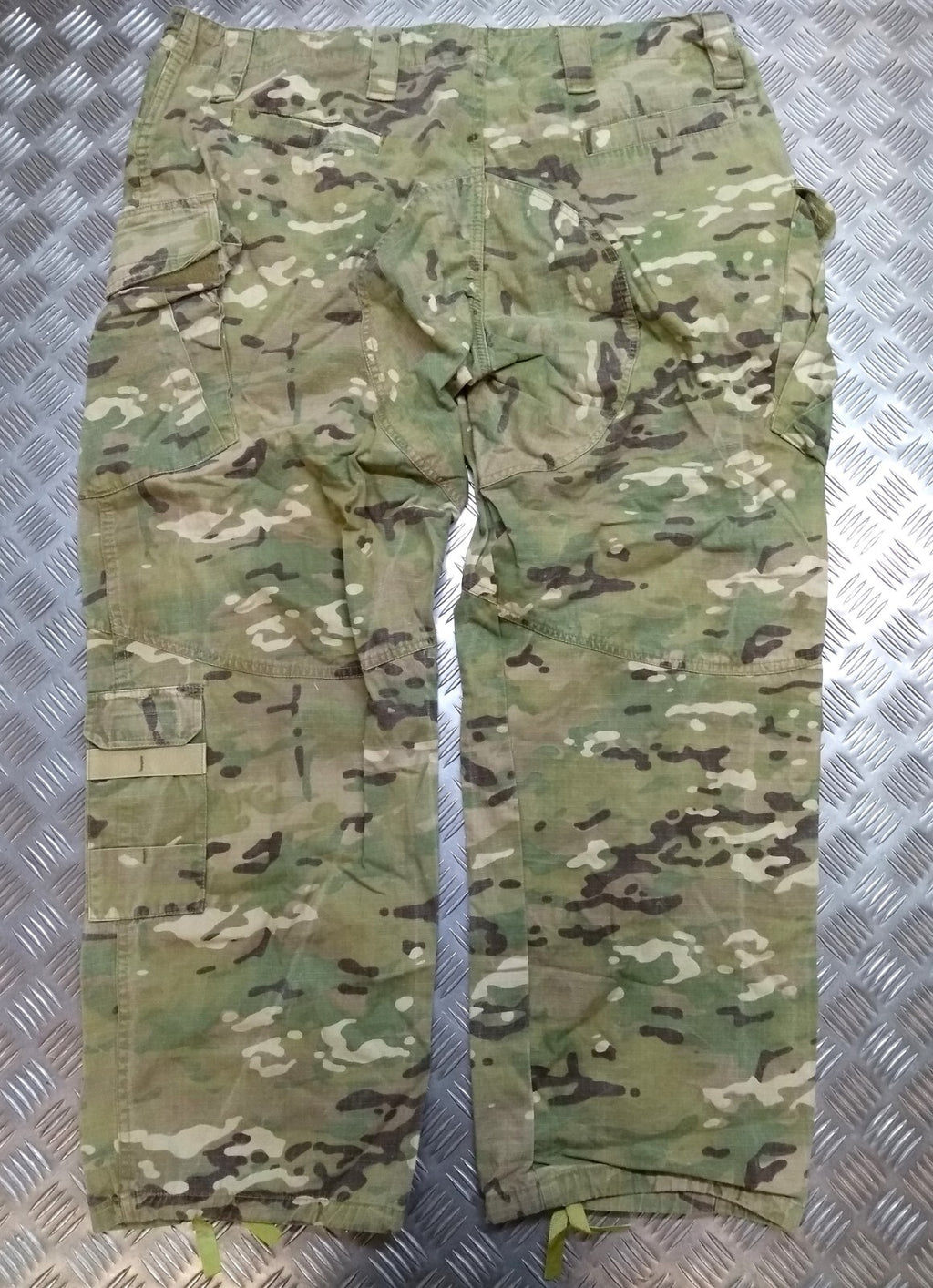 BDU Camo Trousers Solo US Multi Terrain Pattern Active Combat Pants Waist 43"