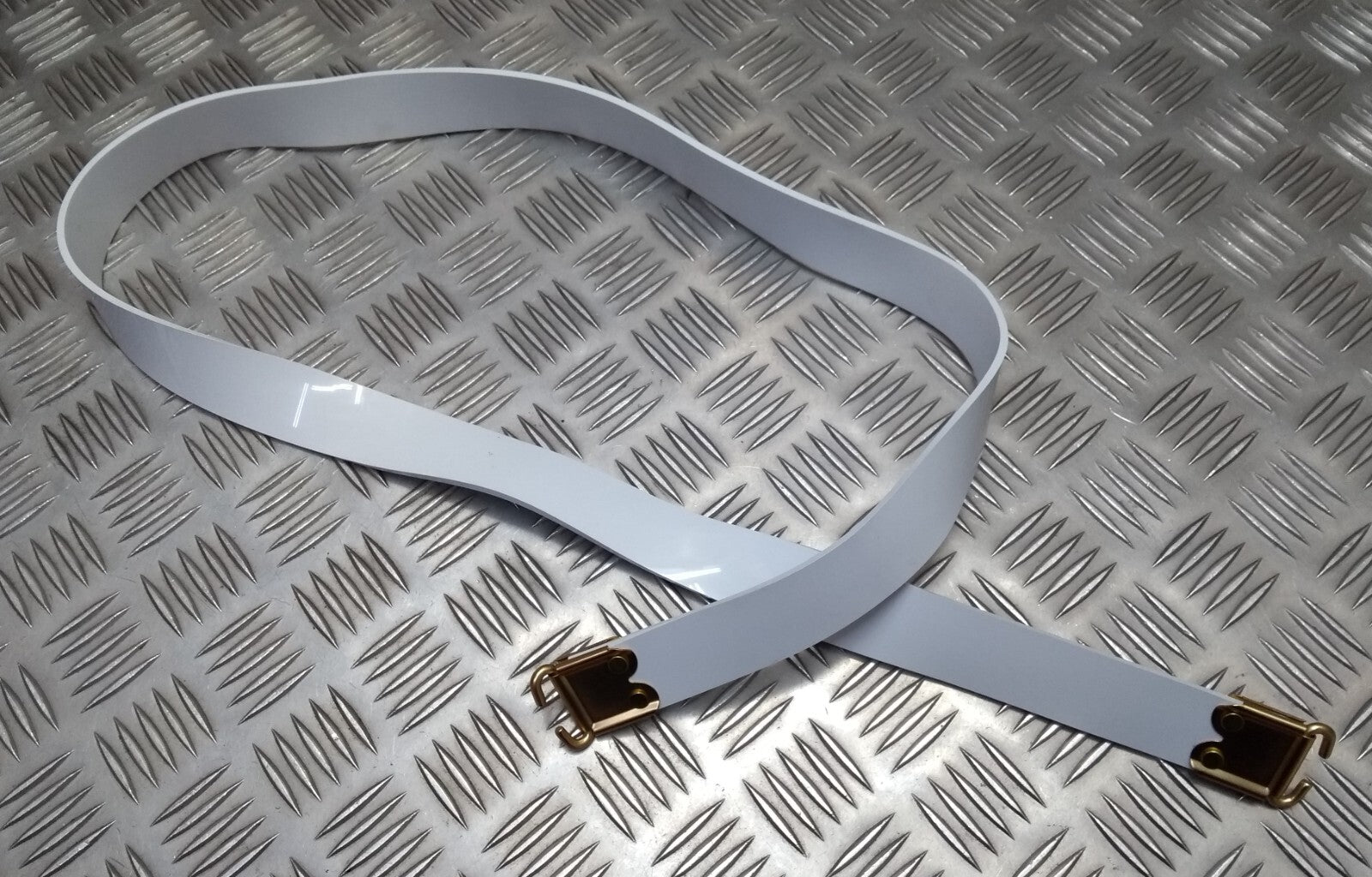 Ceremonial Sling Strap White Vinyl & High Sheen Fixing Ceremony & Parade Issue