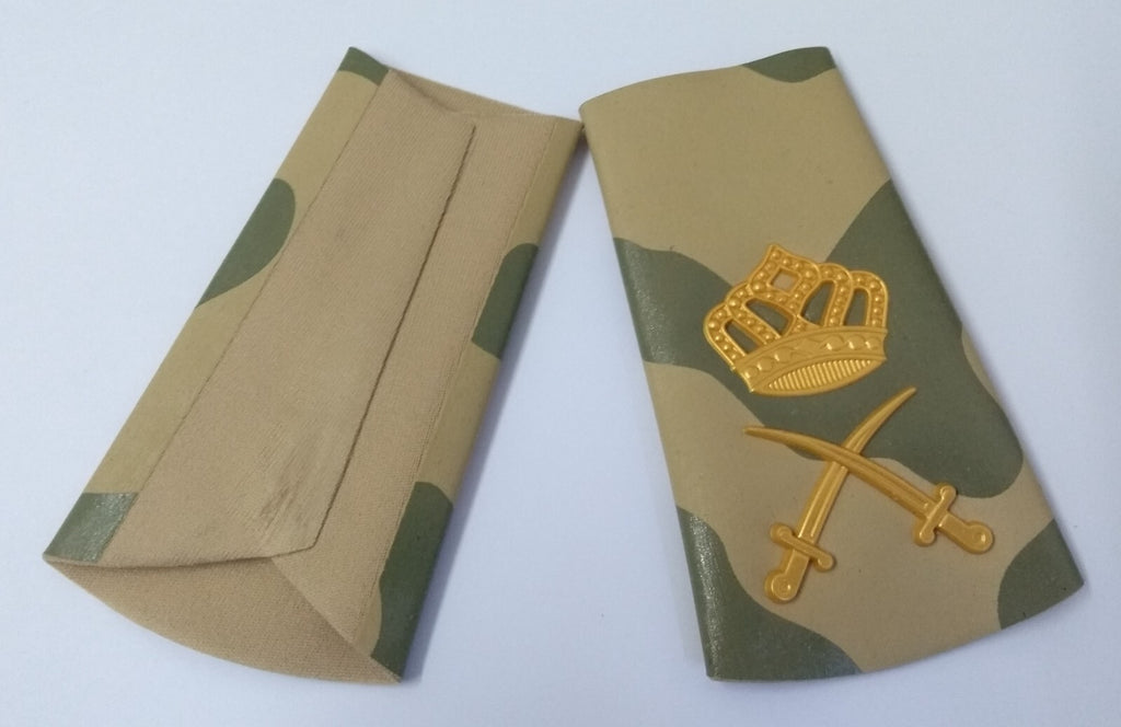 Kuwait Rank Slides Shoulder Epaulettes - NEW