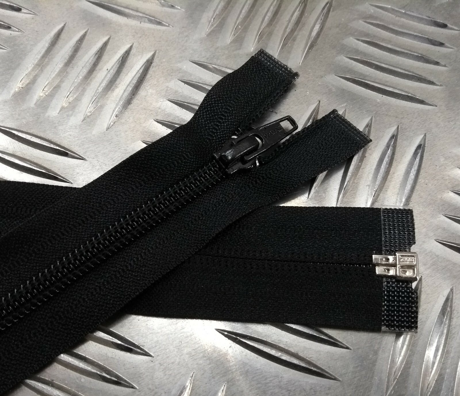 Genuine British Issue 56cm Open End Zip Zipper Stealth Black