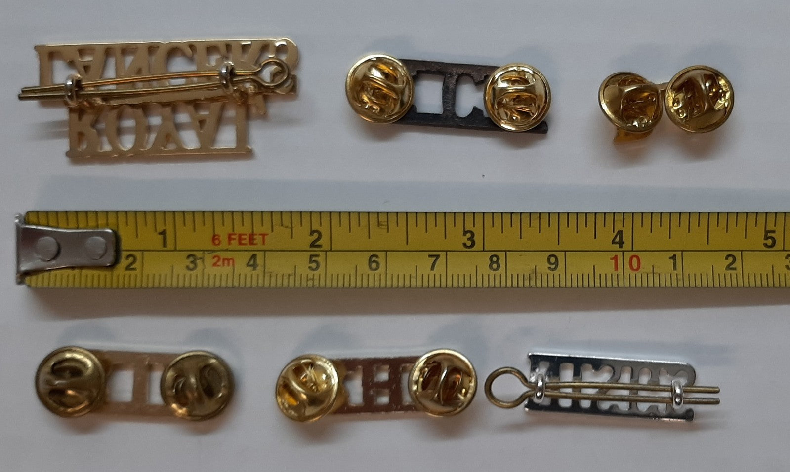 Assorted British Badges Various Regimental Insignia 1 Lot of 6 Badges