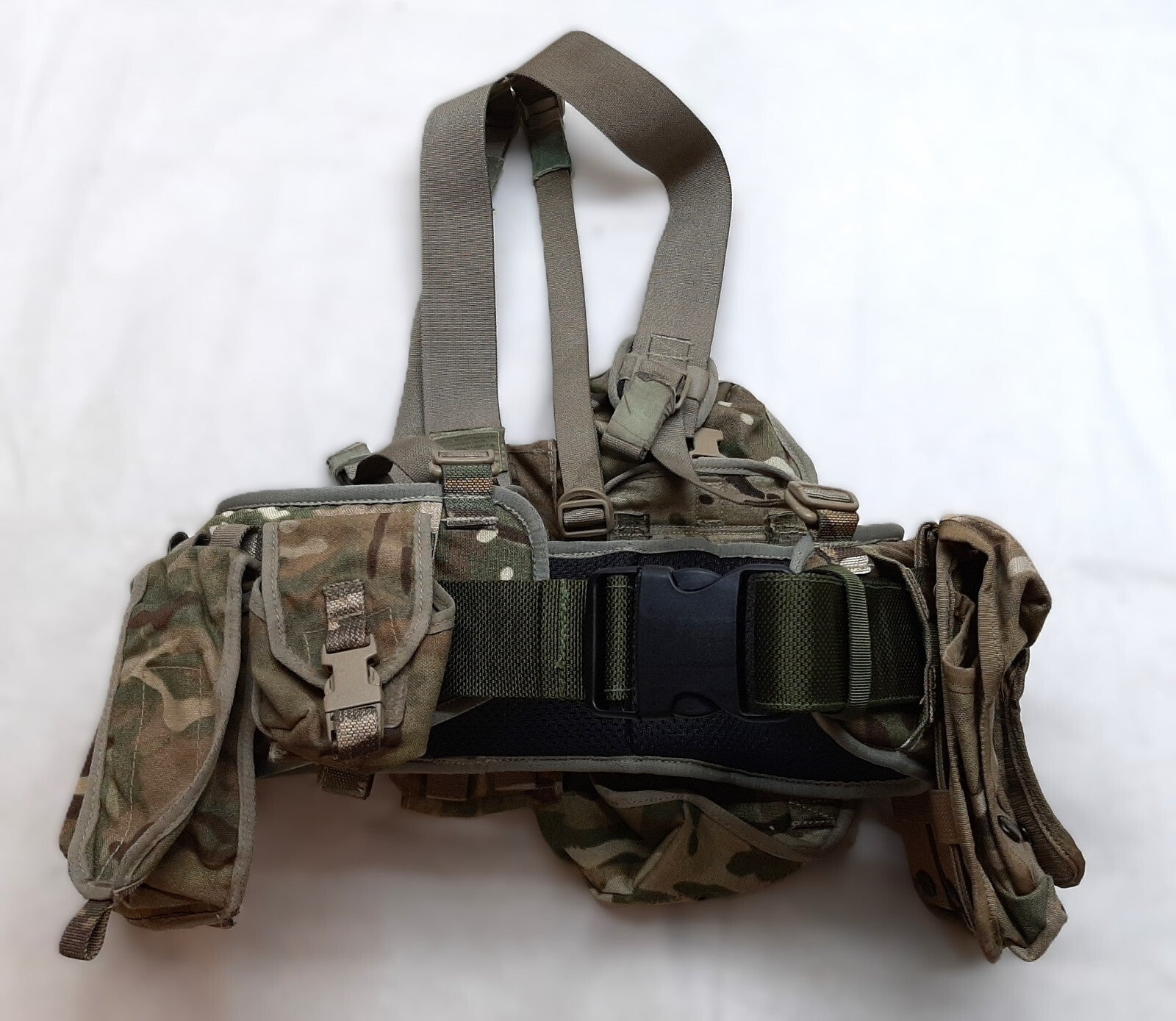 Airborne Army Webbing British MTP Camo Assault Belt Yoke & Assorted Pouches (6)