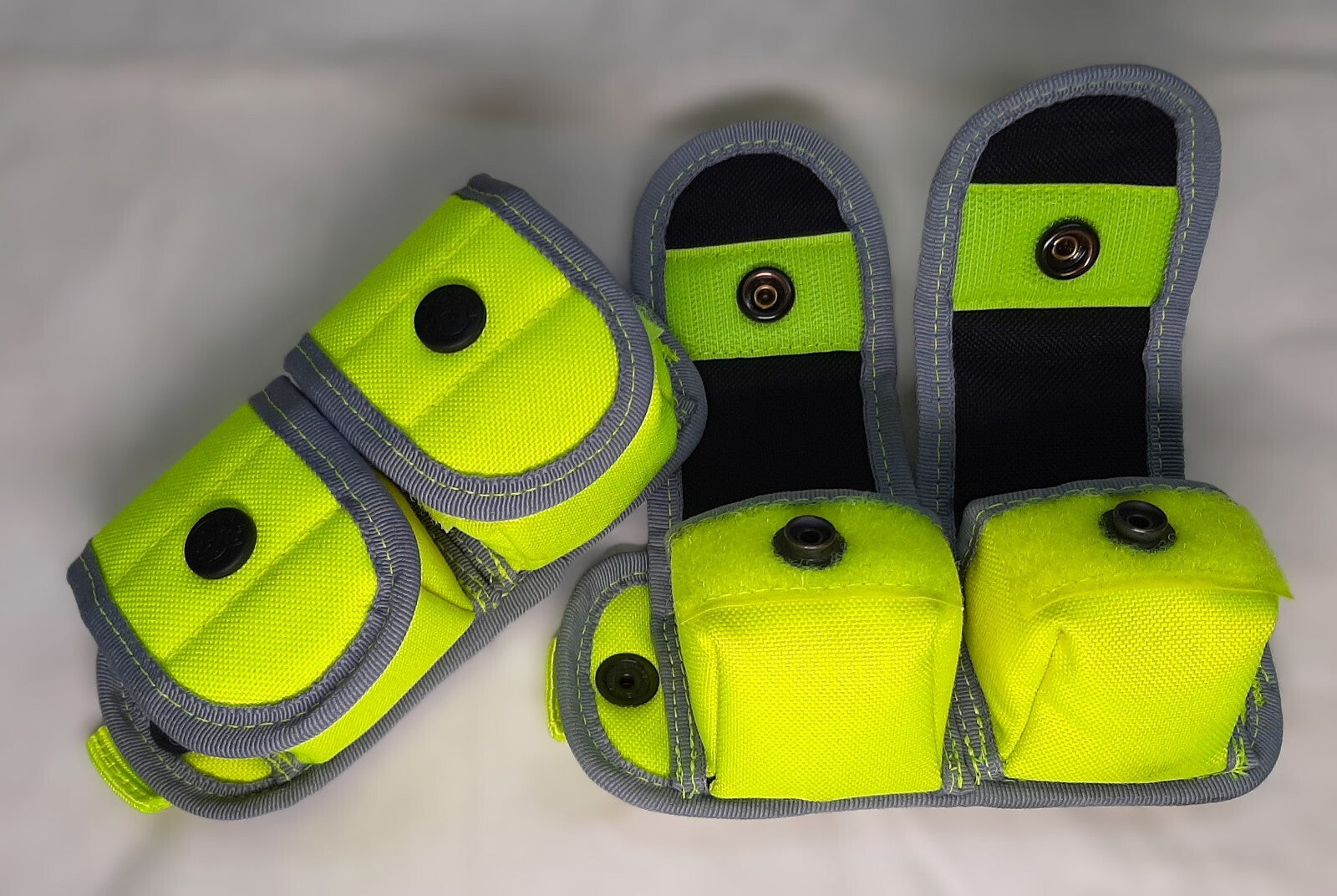 Cartridge Head Holder "Aegis" / "Safariland" Hi Viz Small Double Molle Pouch X2