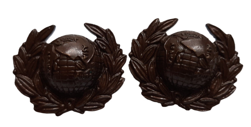 RM Collar Dogs Royal Marines No5 Dress Globe Badges 1 Pair