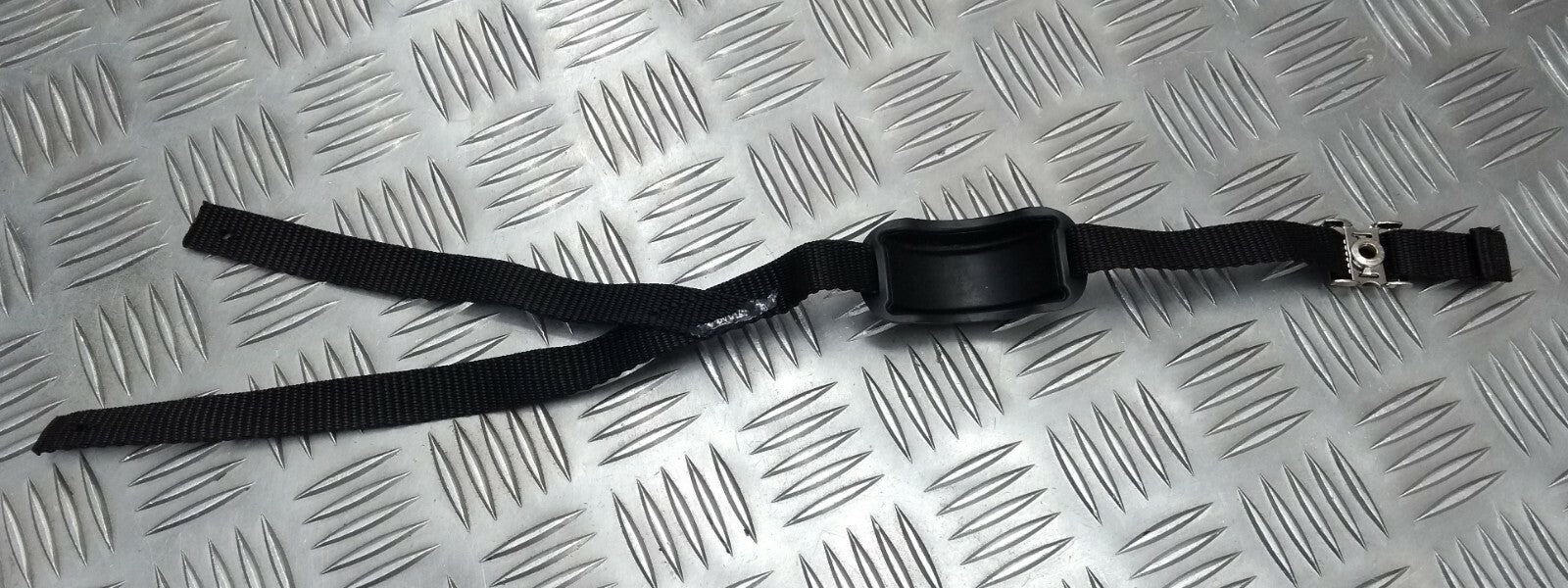 British Made Standard Issue Y Assembly Chinstrap With Chin Cup Guard New